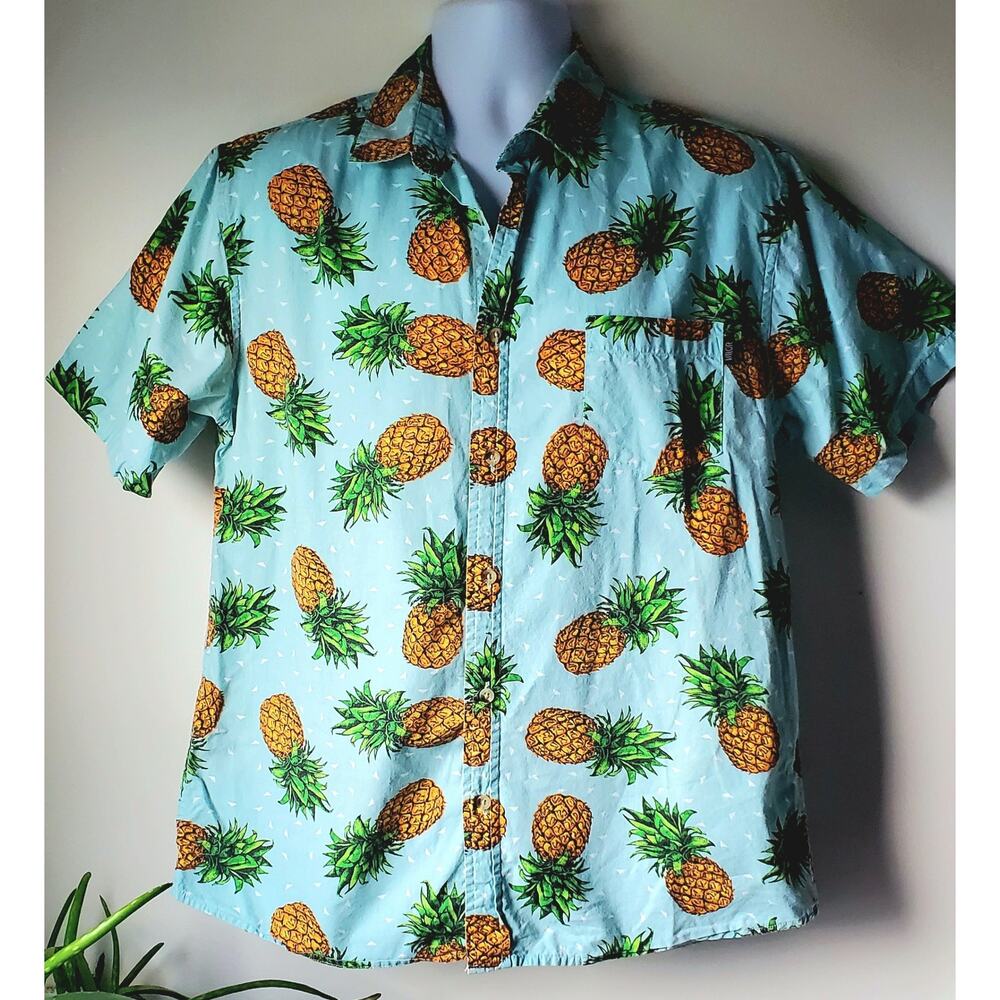 Valor Mens Blue Pineapple Short Sleeve Button Dowb  Shirt Size Large Beach Boho